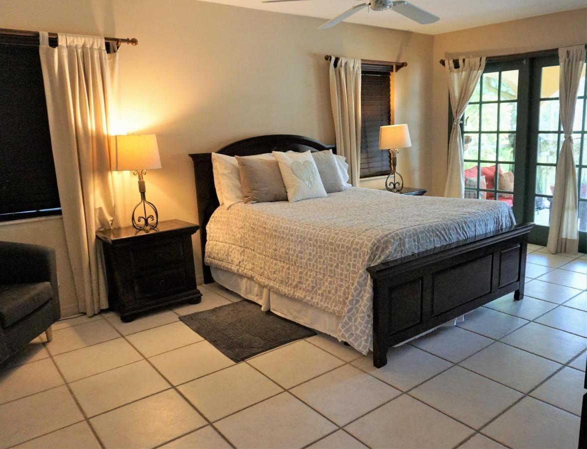 Jupiter Waterfalls - Newly Updated - Tiki Hut, Fire Pit, Kitchen, Pool Heater And More Exteriér fotografie